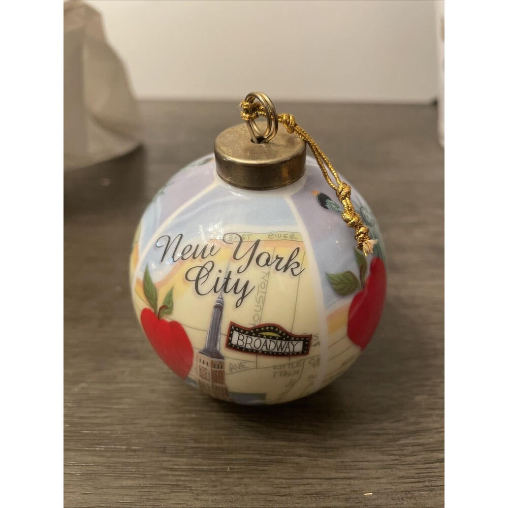 Dwight Kirkland New York City Christmas Ornament 2004